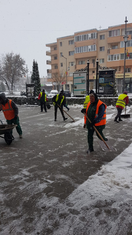 Lucrări dezăpezire